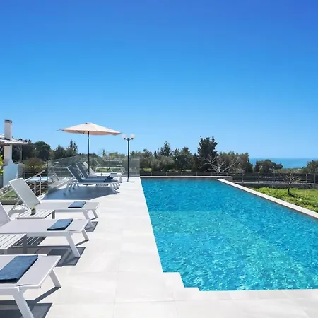 Villa Alonaki Sea View By Plus *